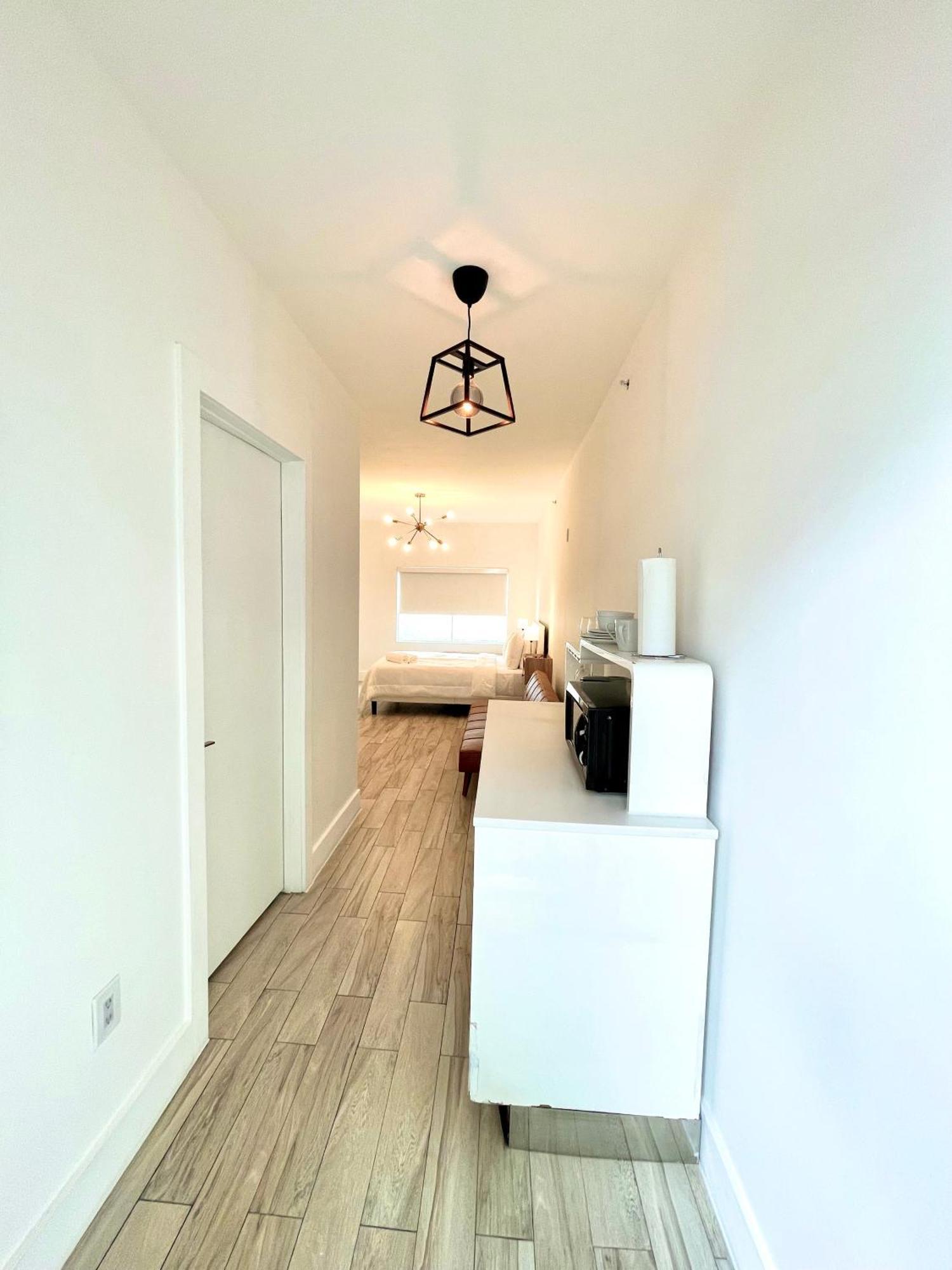 Standard Suite