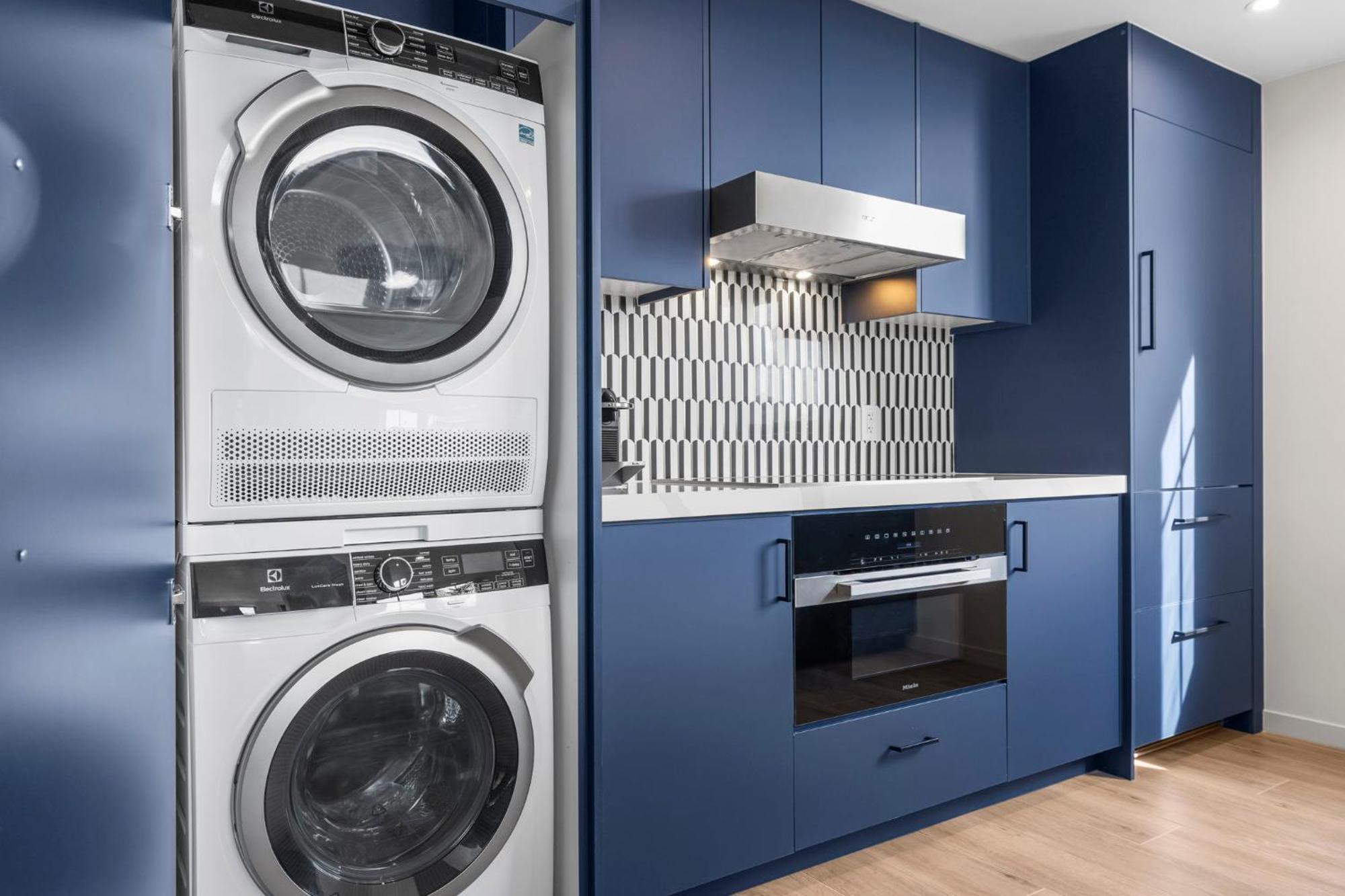 Two-Bedroom Deluxe Apartment