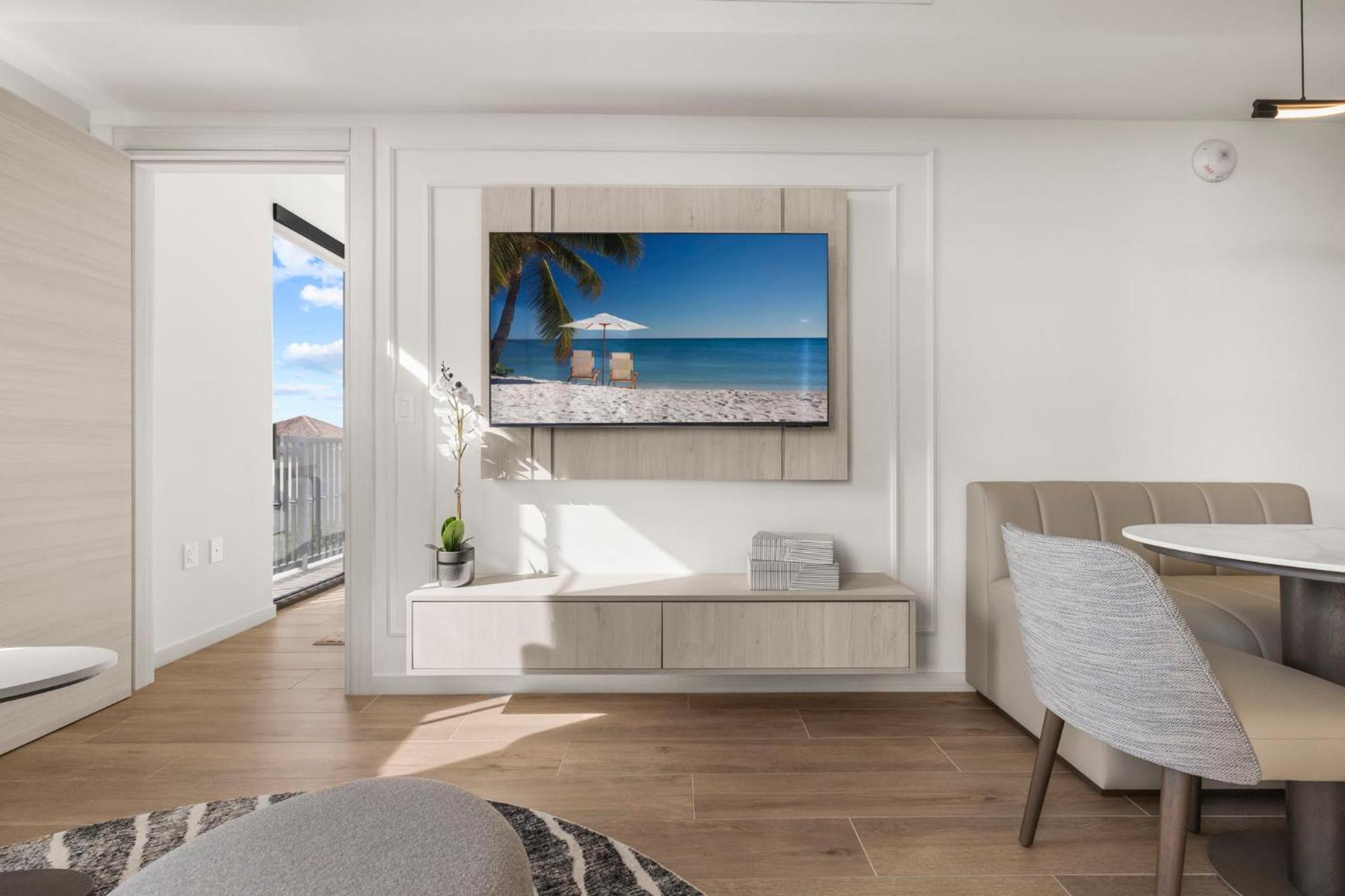 Two-Bedroom Deluxe Apartment