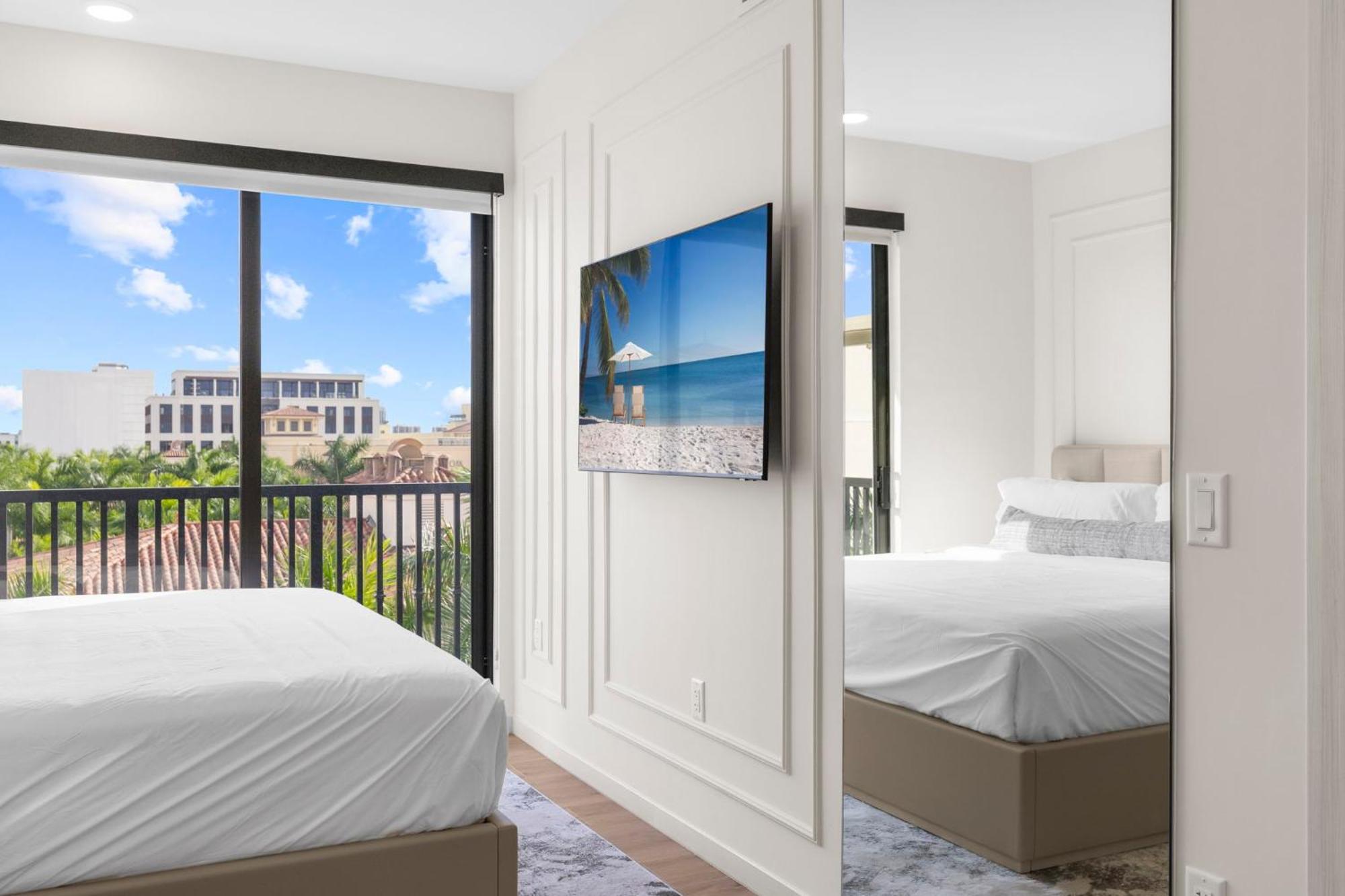 Two-Bedroom Deluxe Apartment