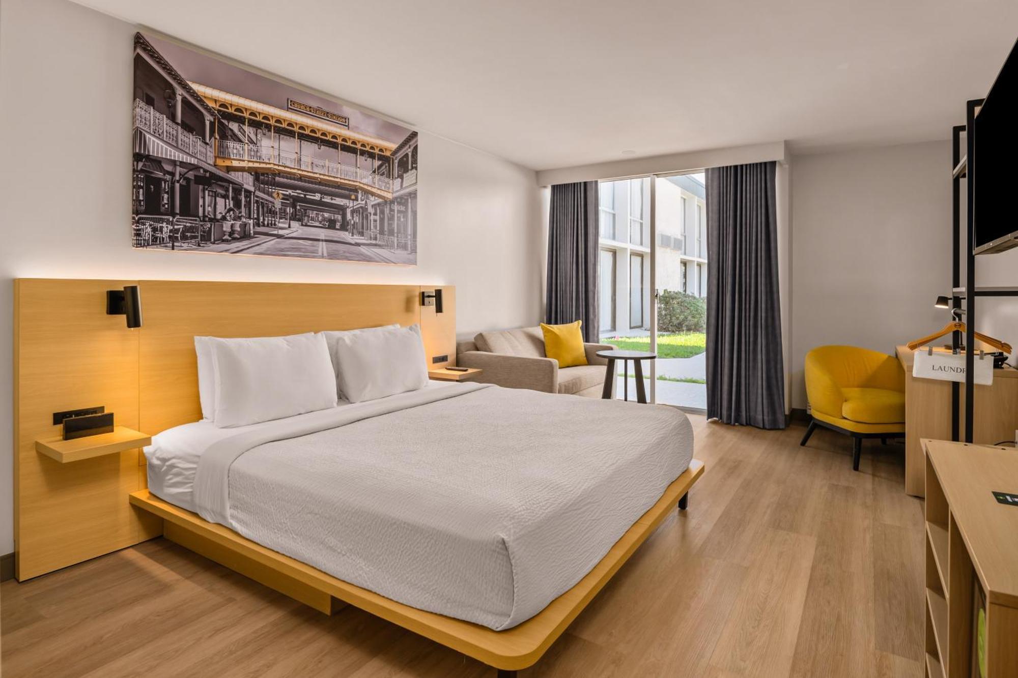 One King Bed Mobility or Hearing Handicap Room Roll Shower Non Smoking
