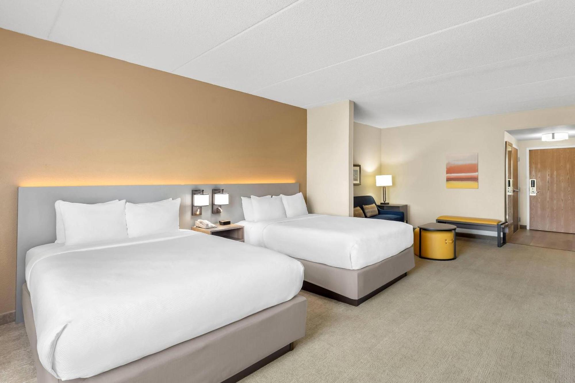 Queen Room Two Queen Beds Disability Access or Non-Smoking
