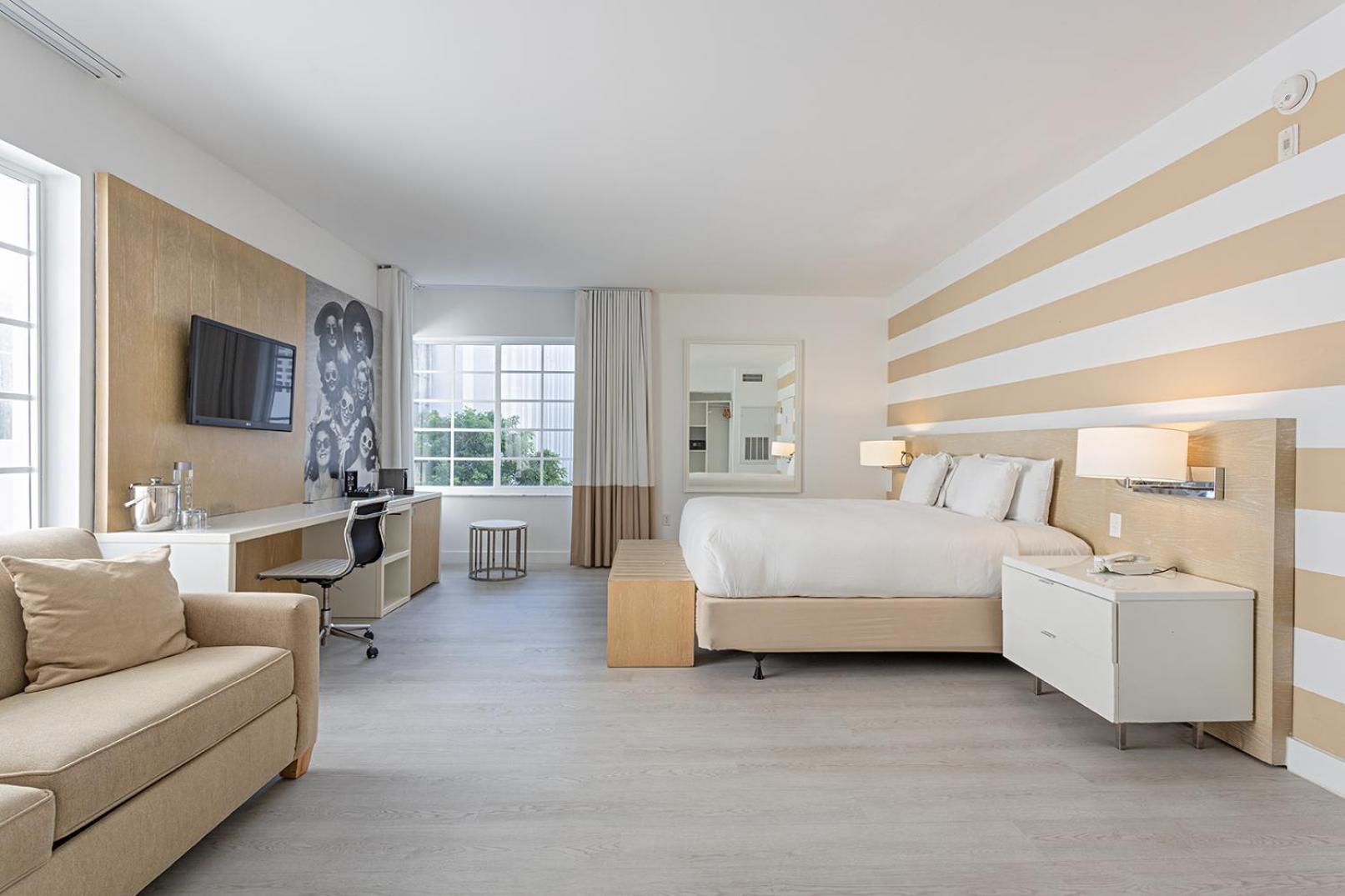 Deluxe with Sofa Bed,1758566430:JPEG