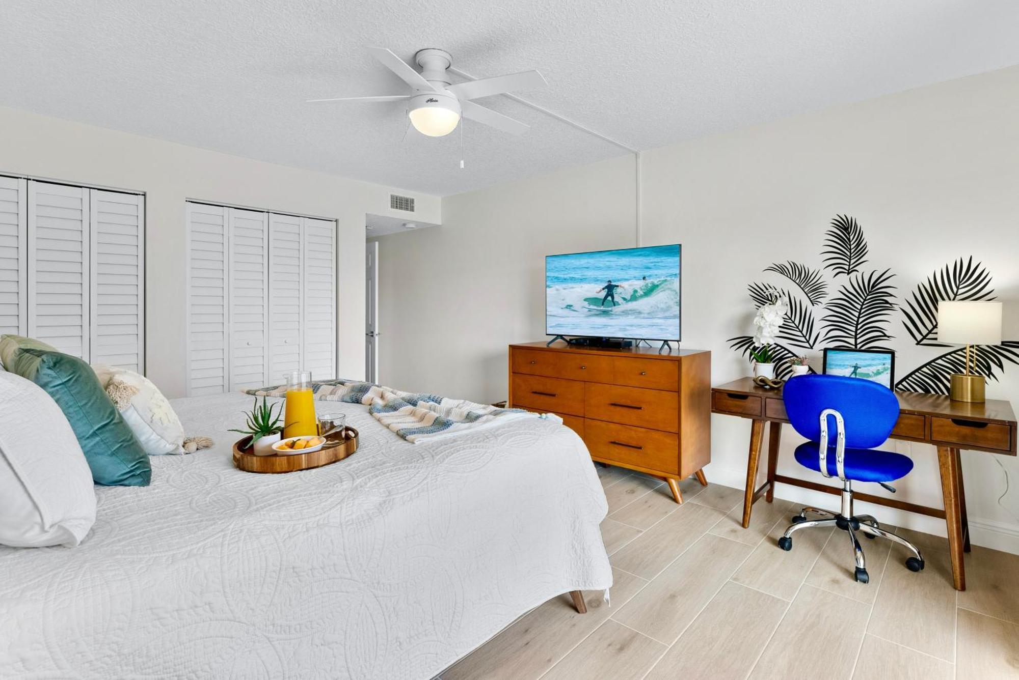 Stylish Three-Bedroom Condo Perfect Remote Workers Unit #39