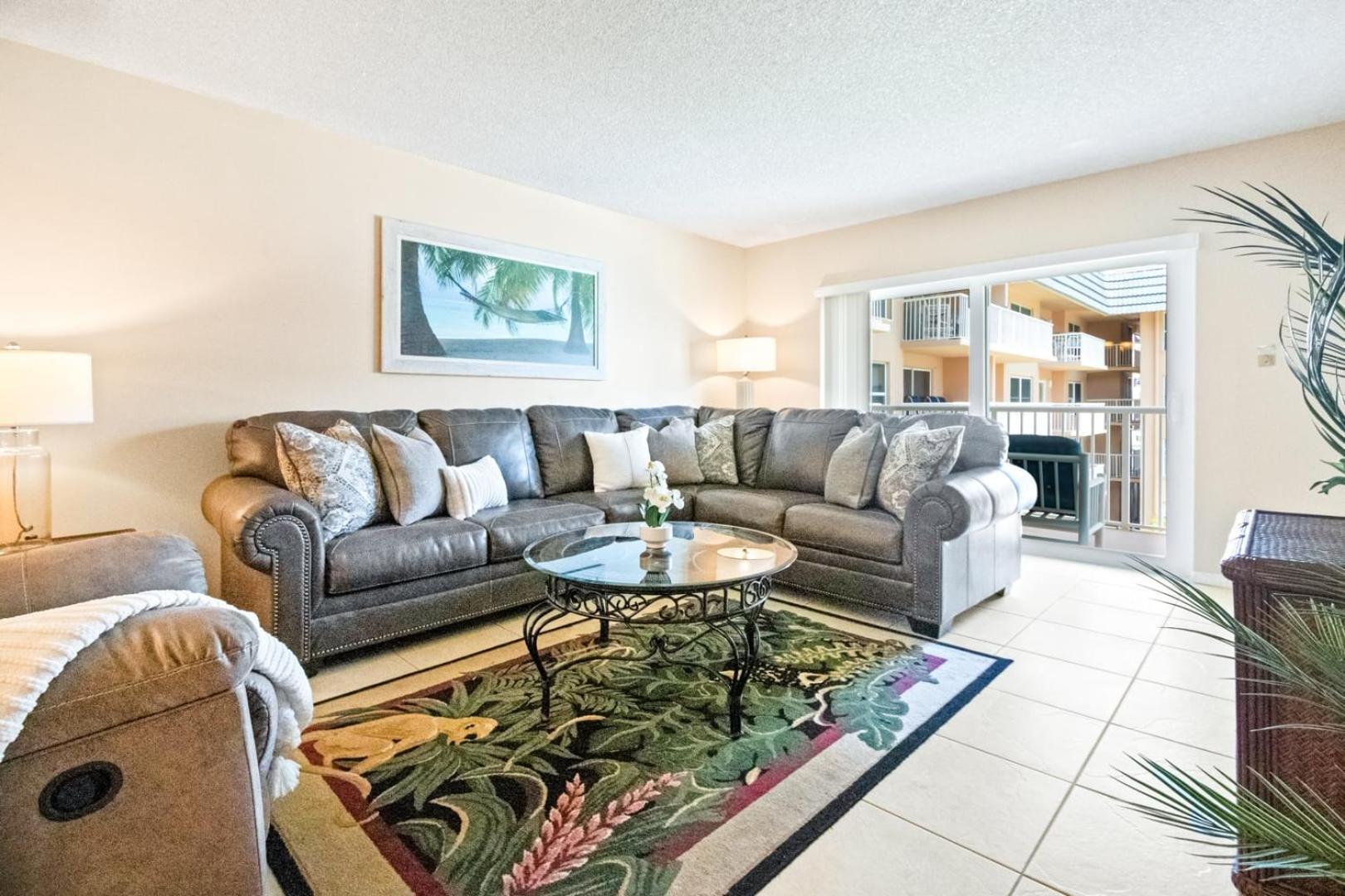 Partial Ocean View Two-Bedroom Apartment Unit 28