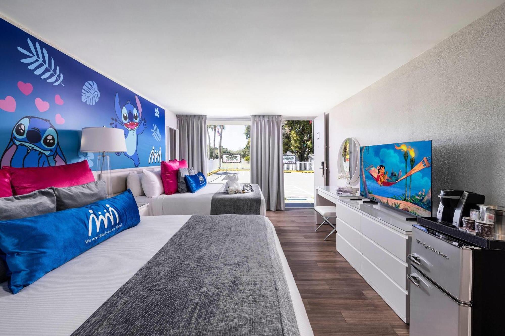 Signature Room Two Queen Beds Non-Smoking