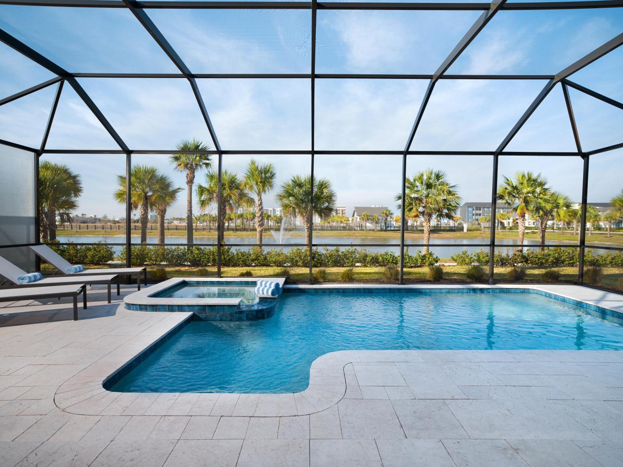 9 Bedroom Estate Private Pool Kitchen Theater & Arcade