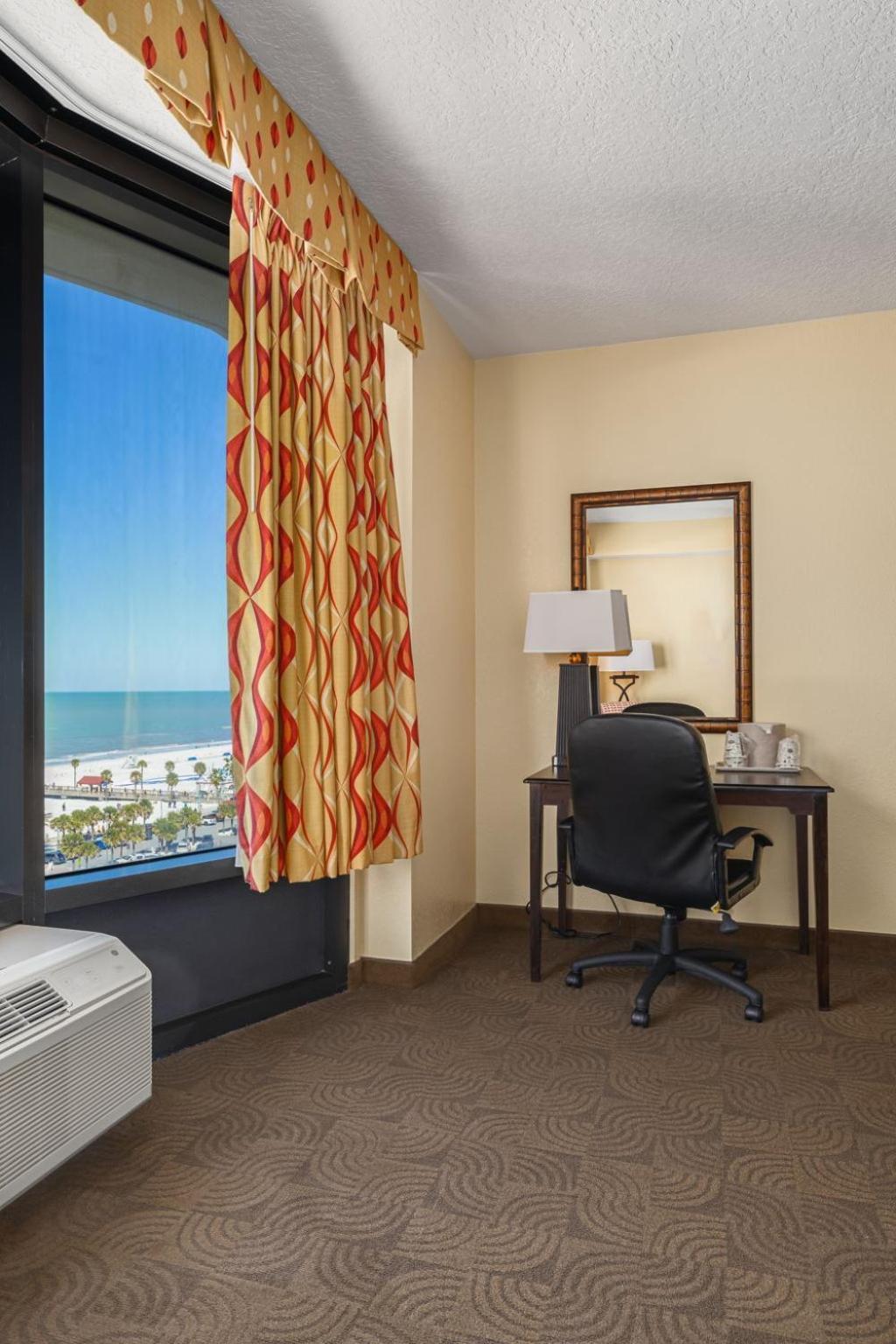 King Room Partial Water View