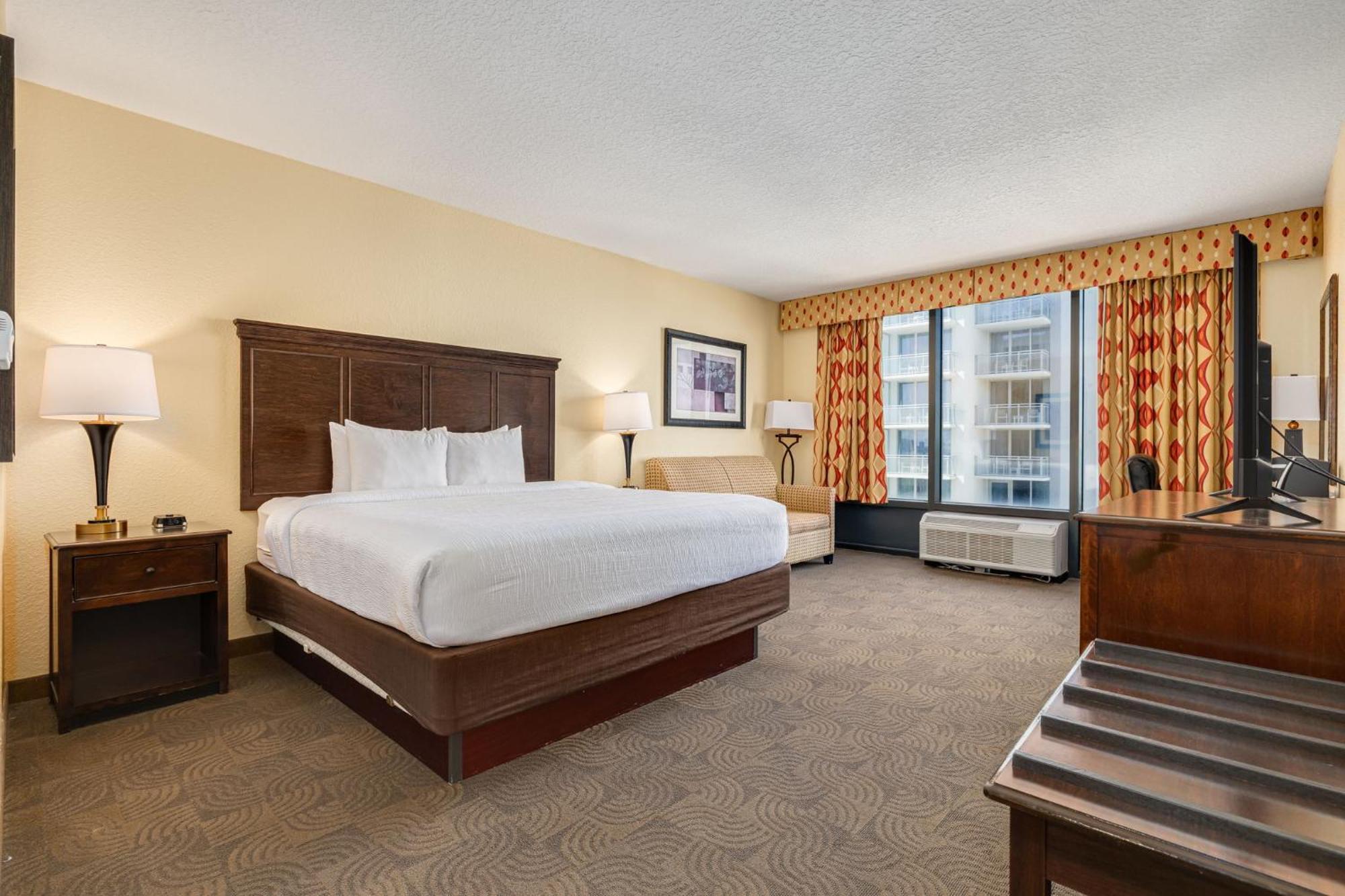 King Room Partial Water View