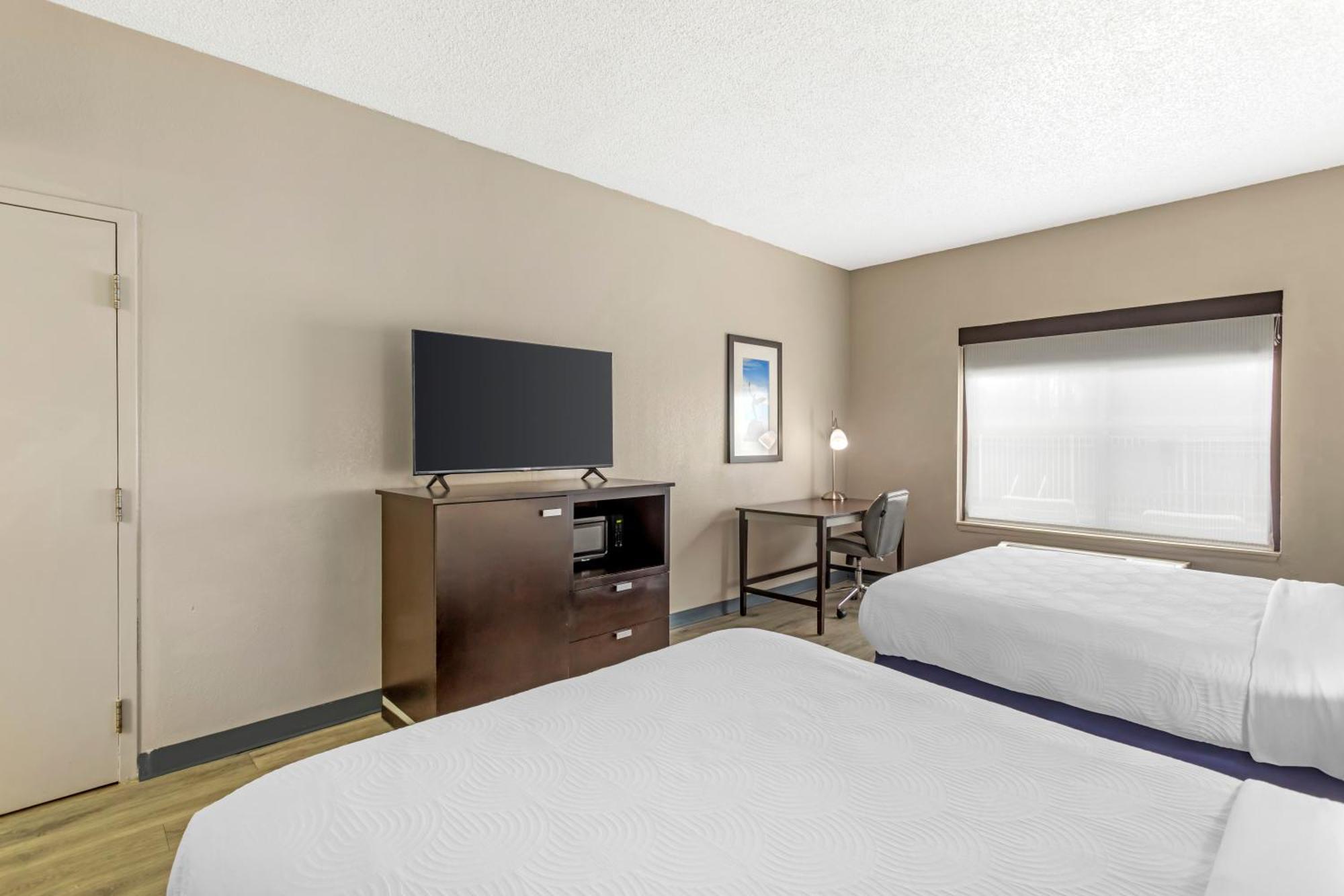 Queen Room Two Queen Beds Disability Access or Non-Smoking