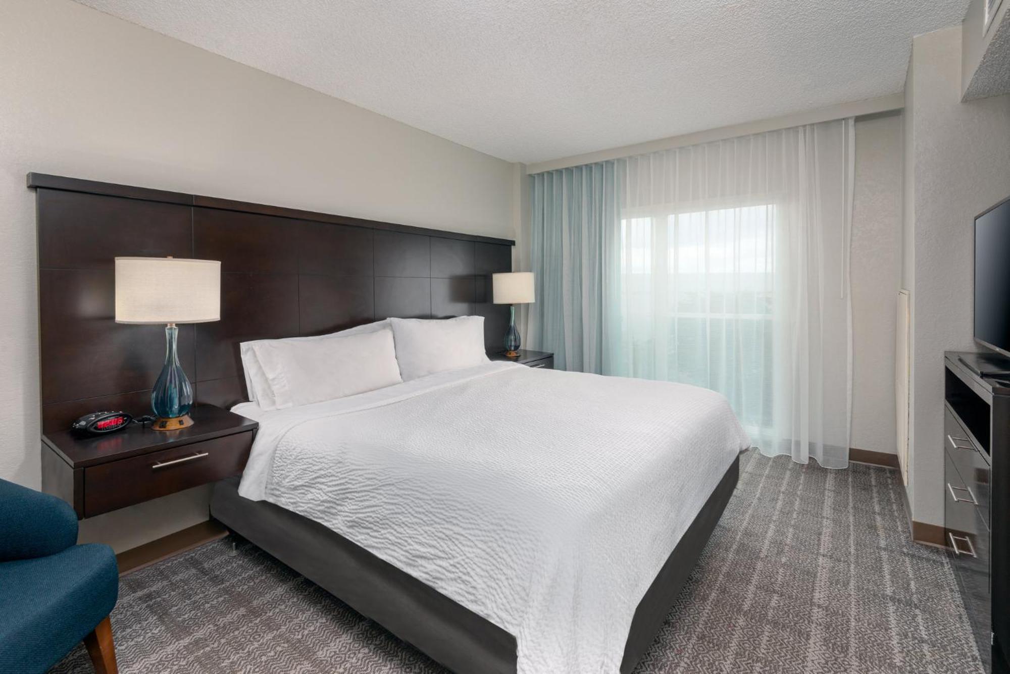 One-Bedroom King Suite Balcony