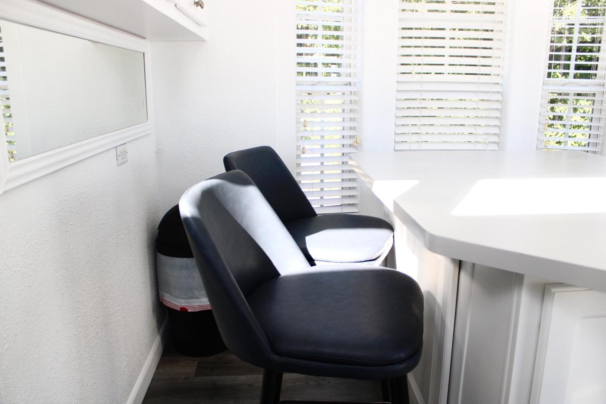 One-Bedroom Cottage