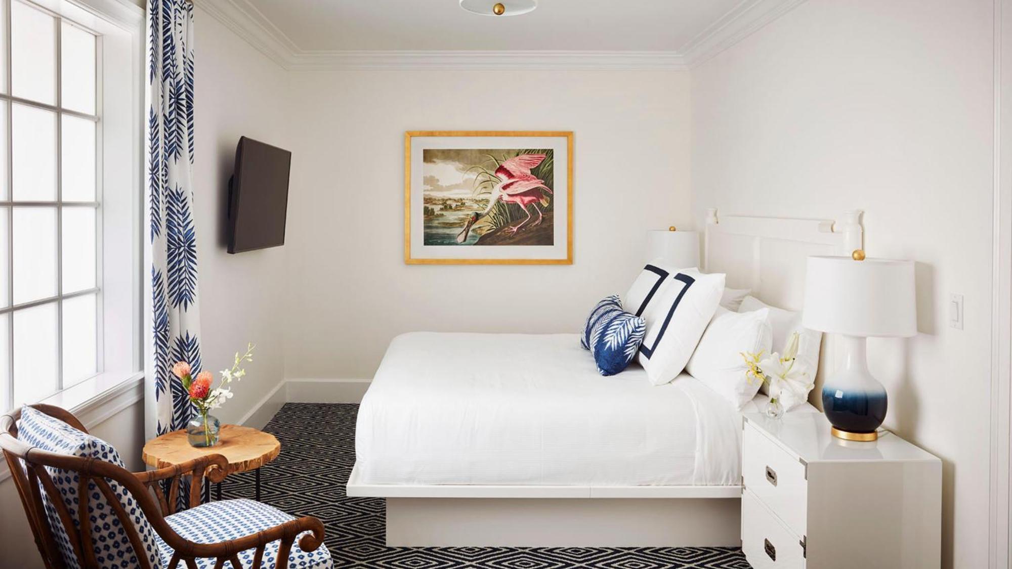 Oceanfront Balcony Two Bedroom Guestroom Two Queens Primary or One King Room