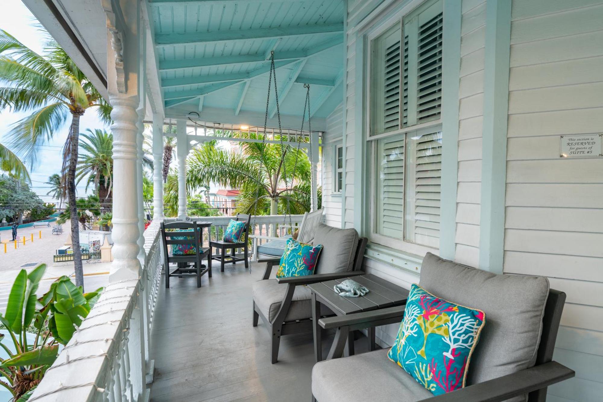 King Suite Ocean View