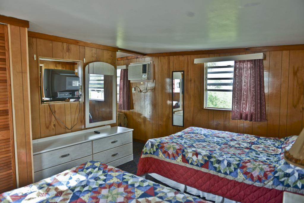Quadruple Room Lake View