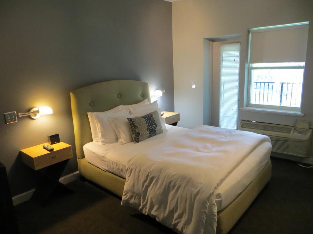 Queen Room Balcony