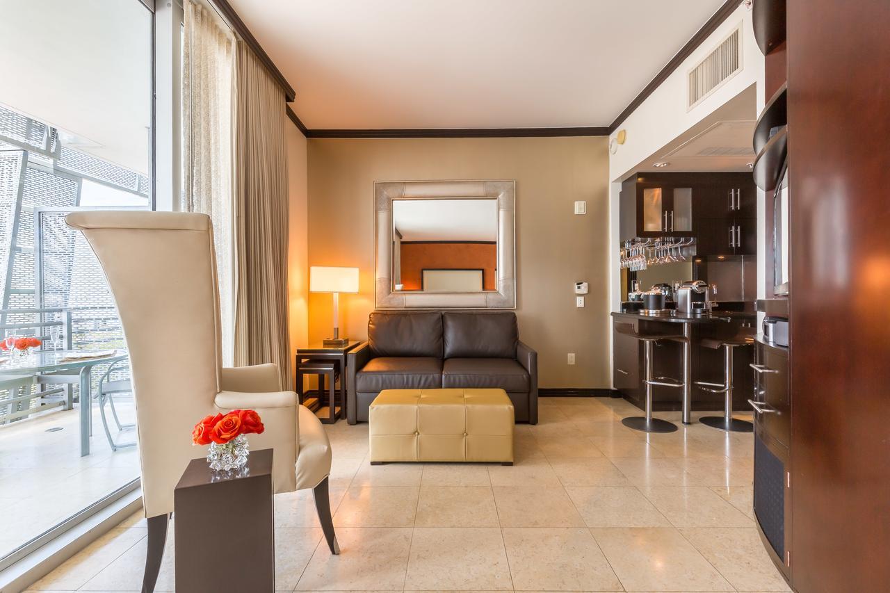 Balcony Suite Espanola