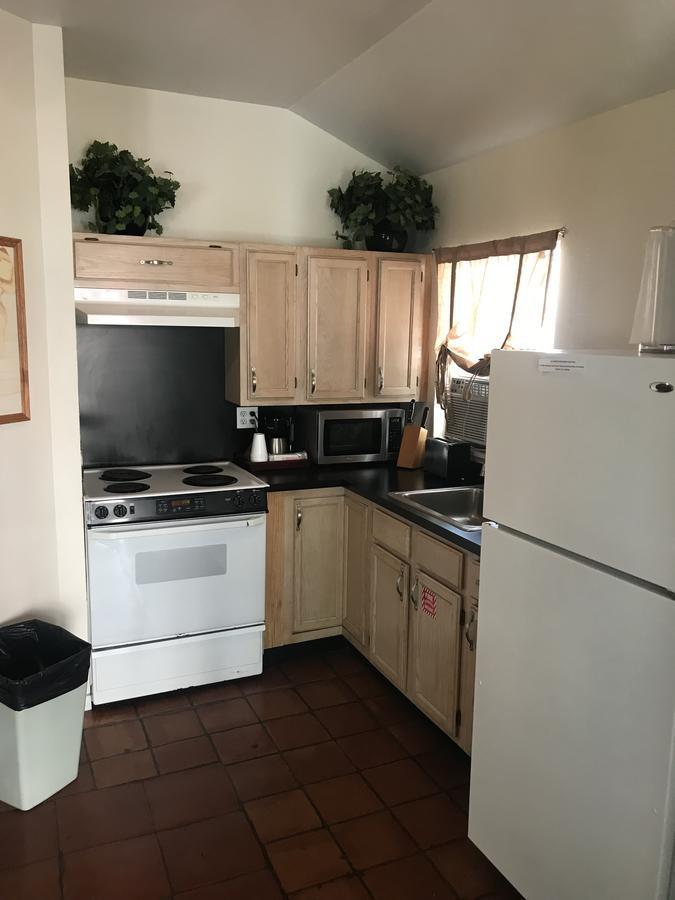 Handicap Accessible- Deluxe Cottage