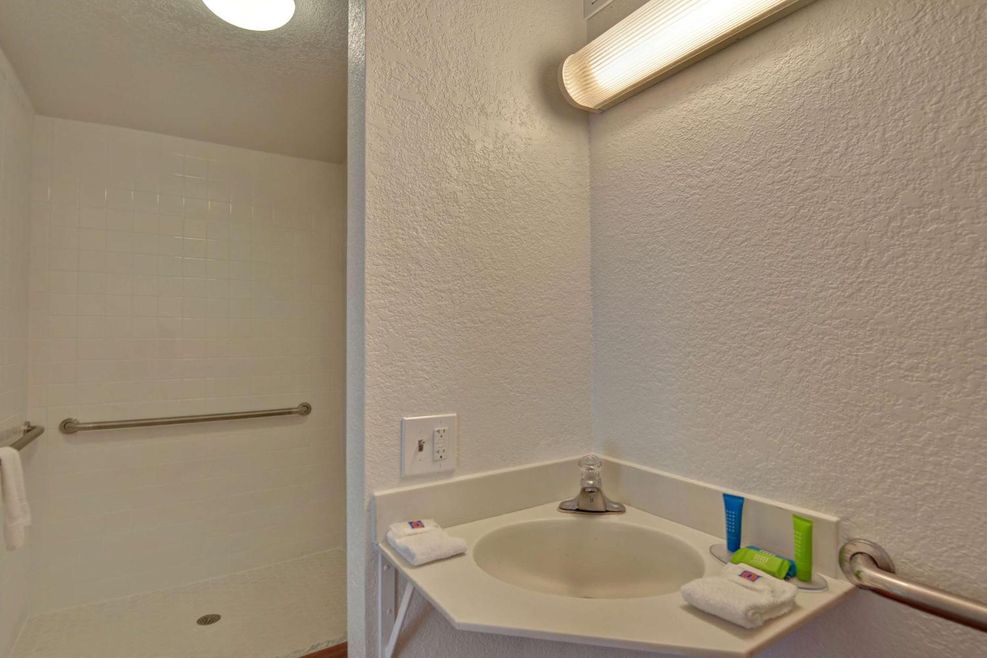 Quadruple Room - Disability Access