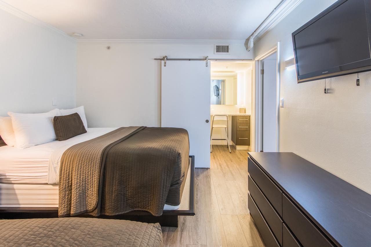 Queen Suite
