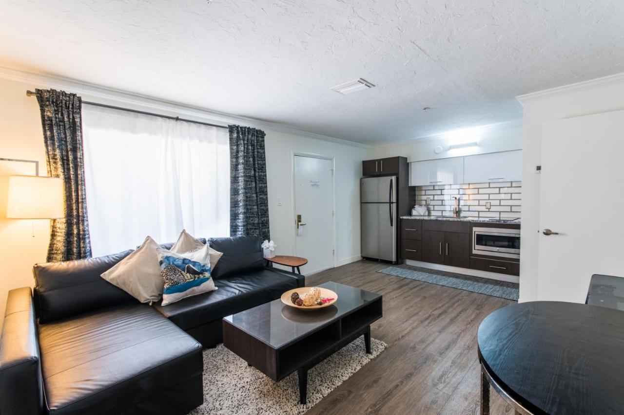 Queen Suite