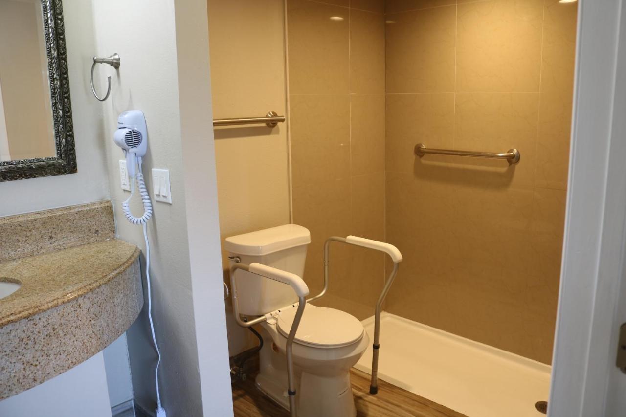 King Room - Disability Access