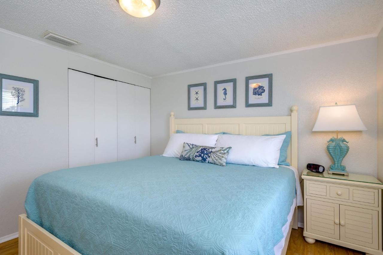 Large One-Bedroom Apartment