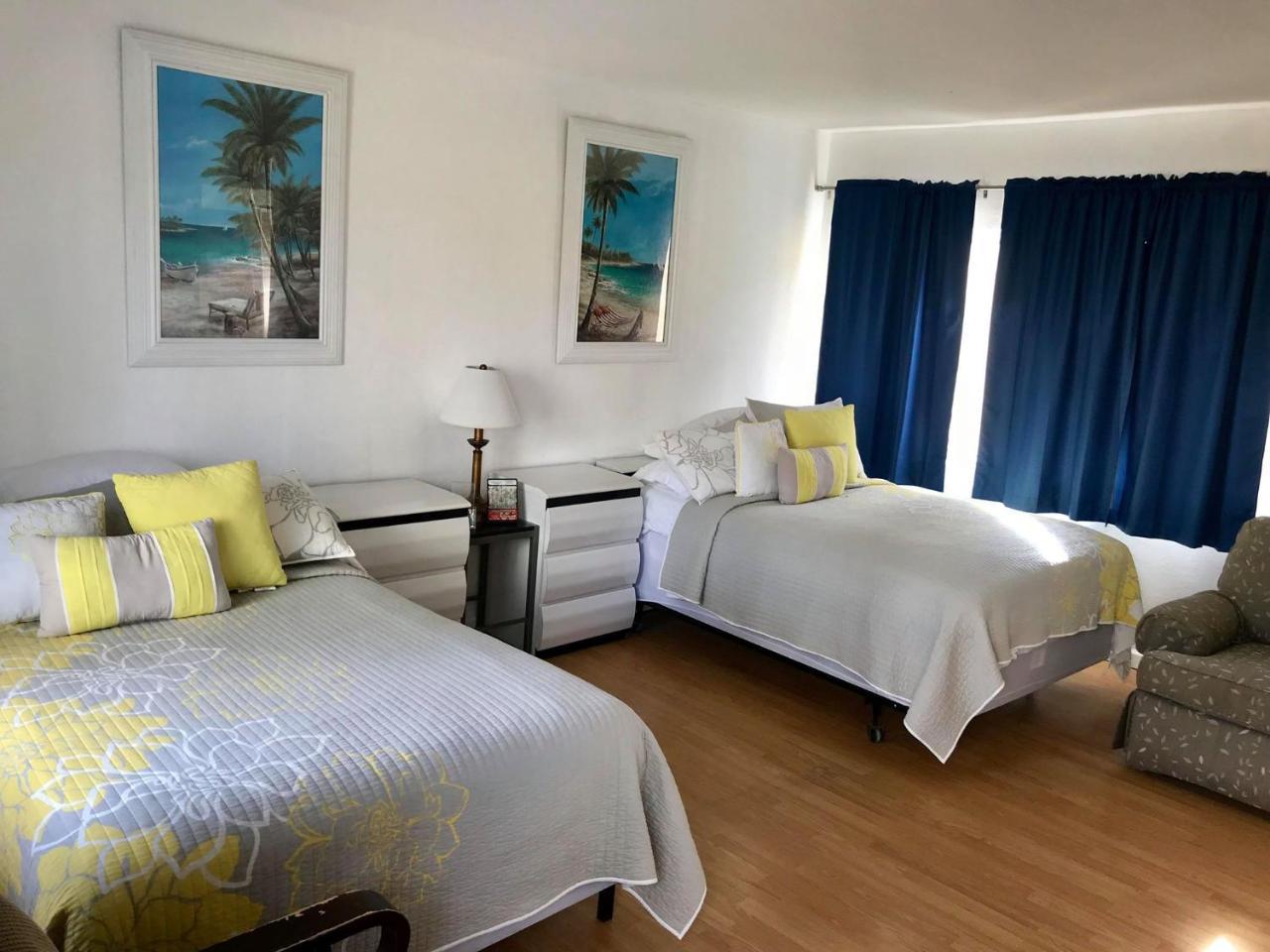 Standard Double Room with 2 Double Beds - Non-Smoking