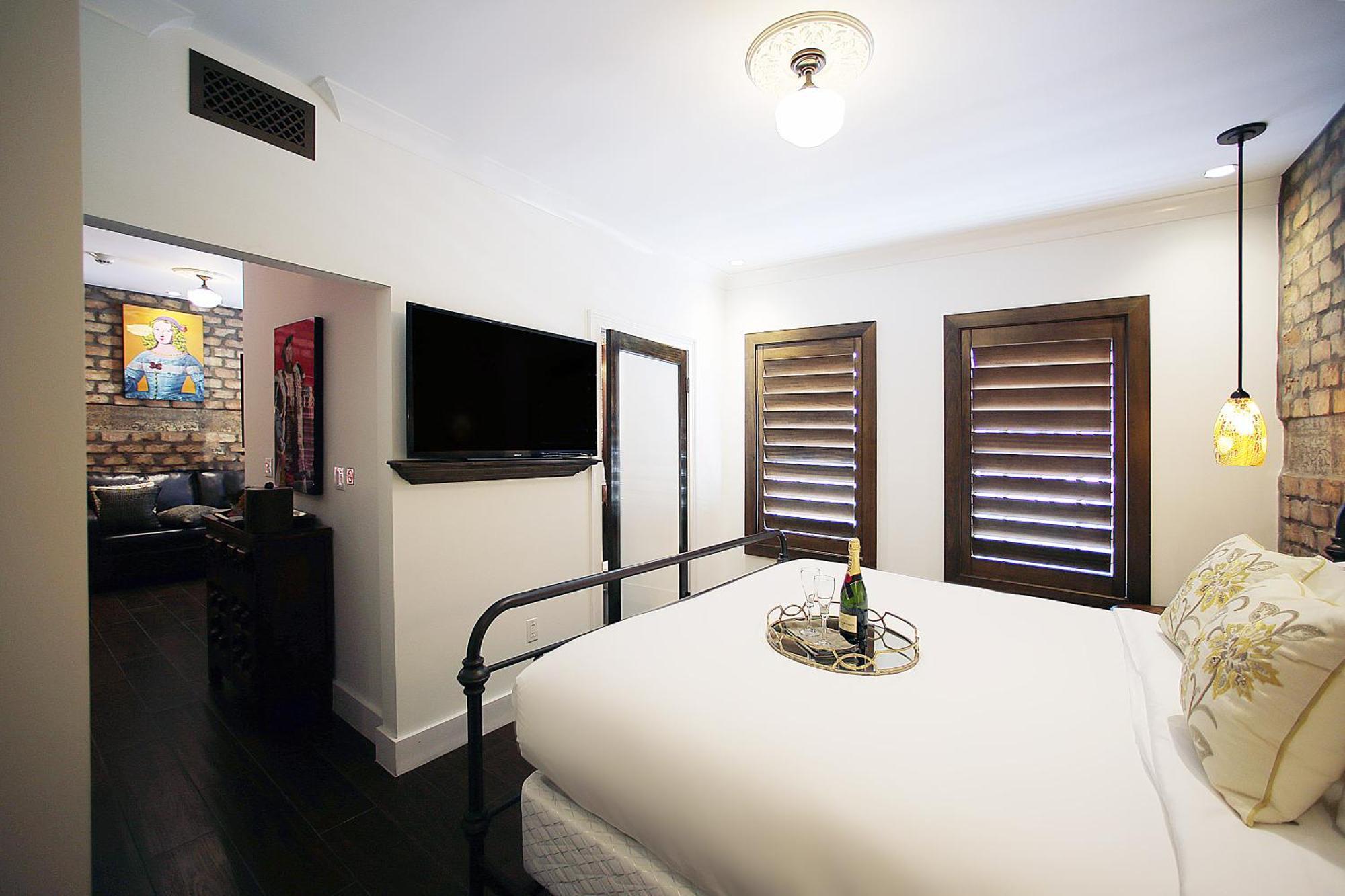 Ocean Front One-Bedroom Suite