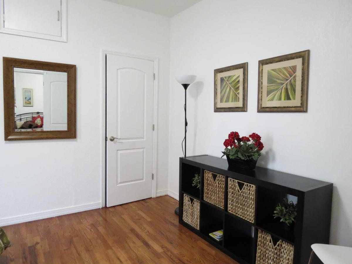 One-Bedroom Apartment,948724483:JPEG