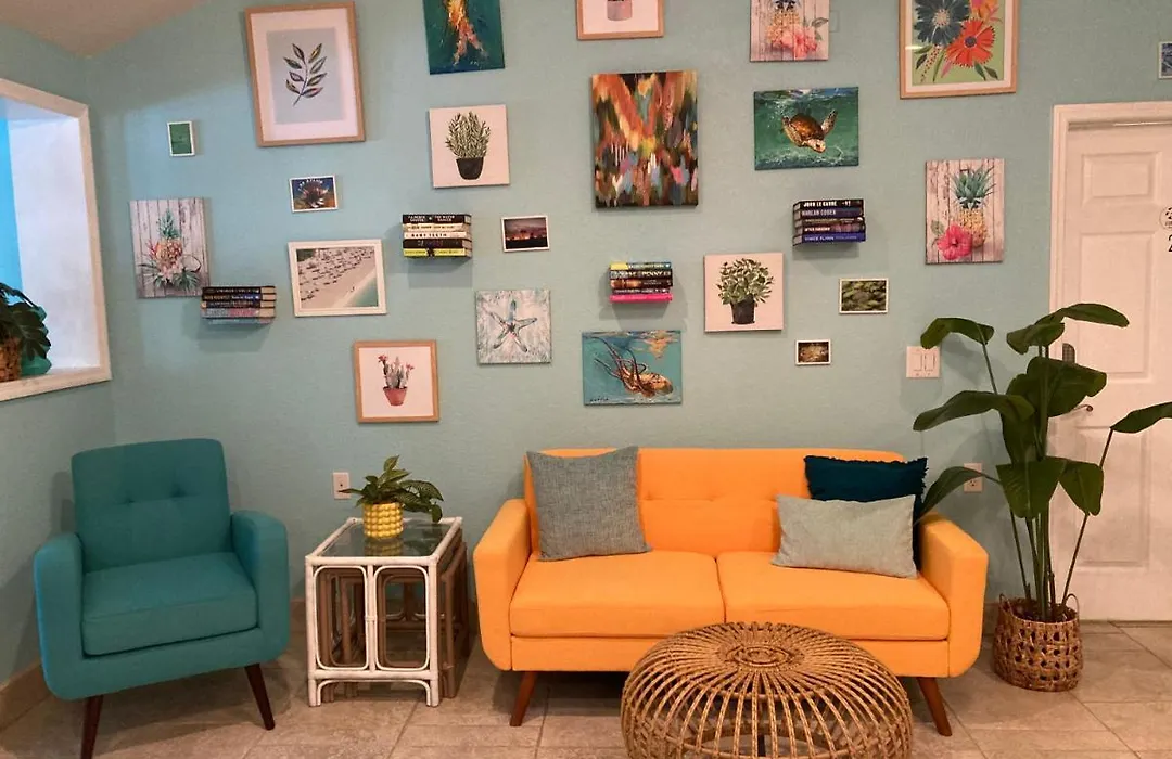 3Gulls Inn Ozona-Boutique Hotel-Steps From Restaurants & Brewery-Swimspa Pool-Pet Friendly-1