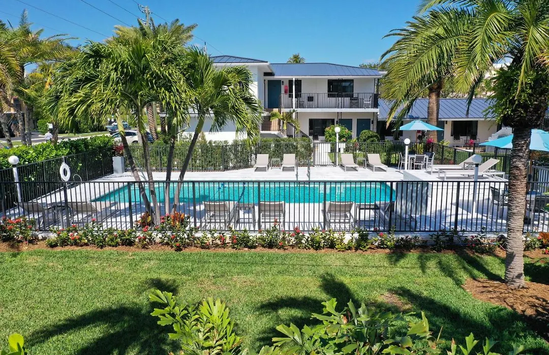Tropic Isle Beach Resort-1