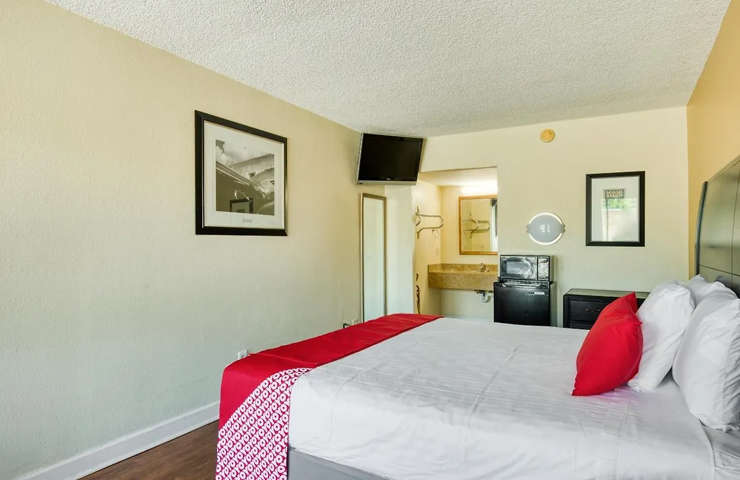 Hotel Belair Orlando Near Florida Mall-1