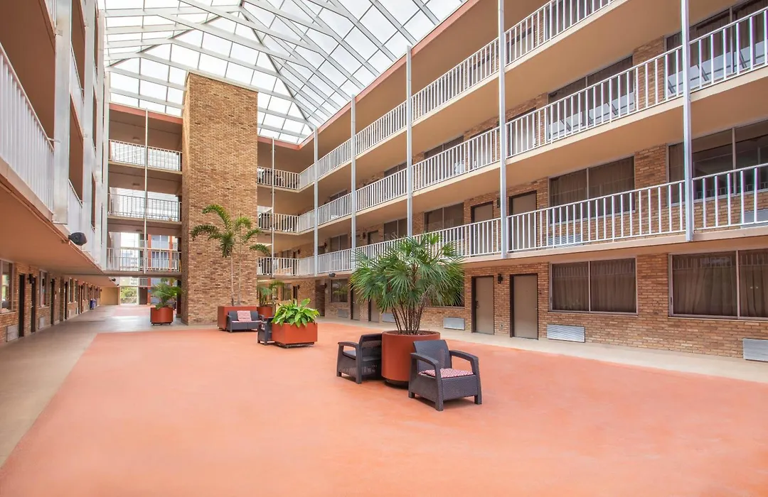 Ramada By Wyndham Tampa Westshore Airport South-1