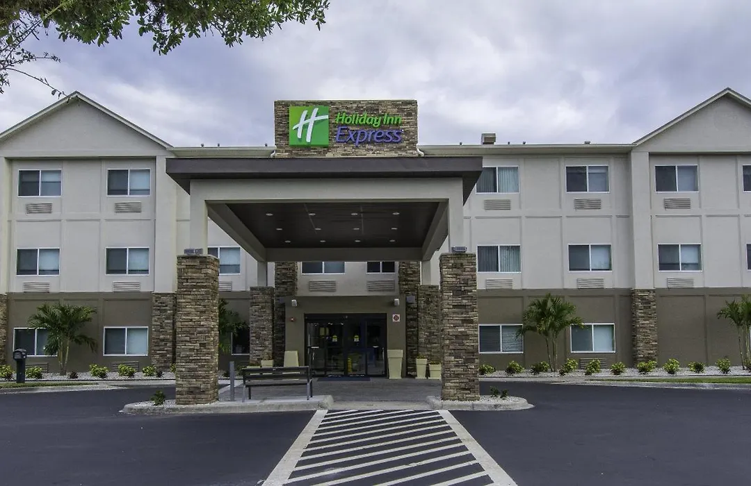 Holiday Inn Express - Naples South - I-75 By Ihg-1