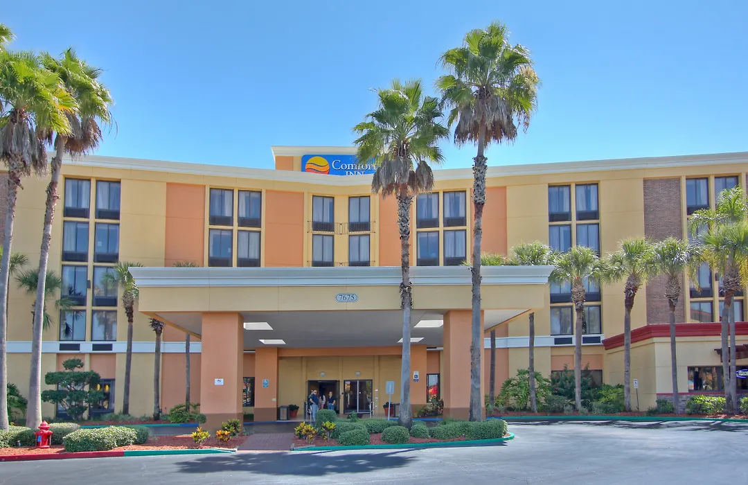 The Adventure Hotel By The Parks-1