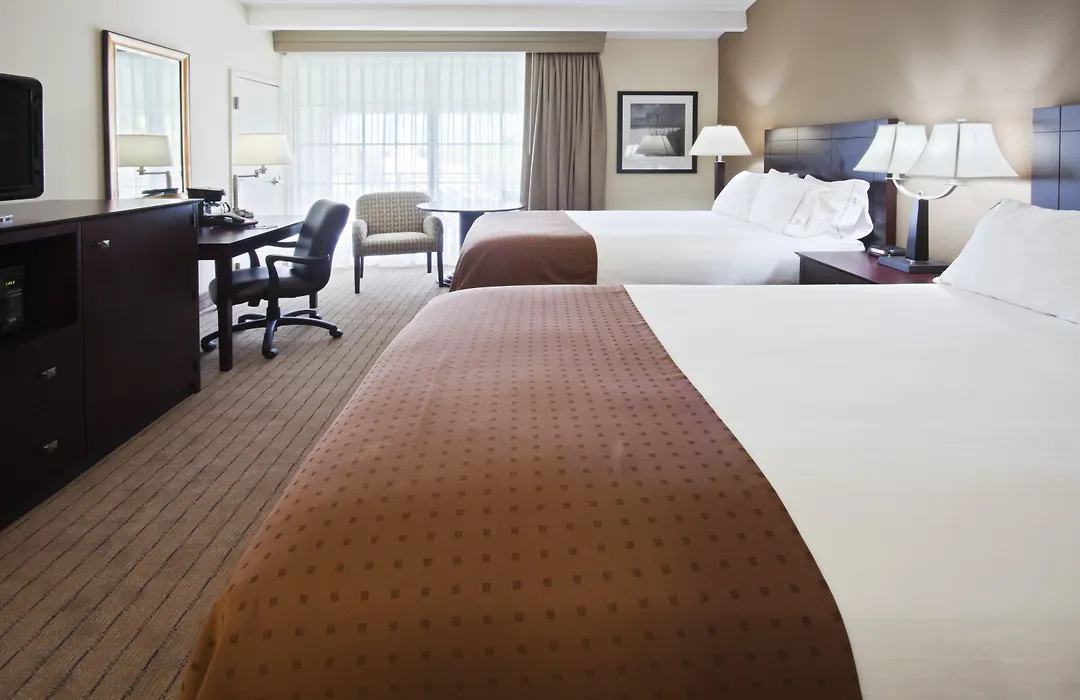 Holiday Inn Express- North Palm Beach And Ihg Hotel-1
