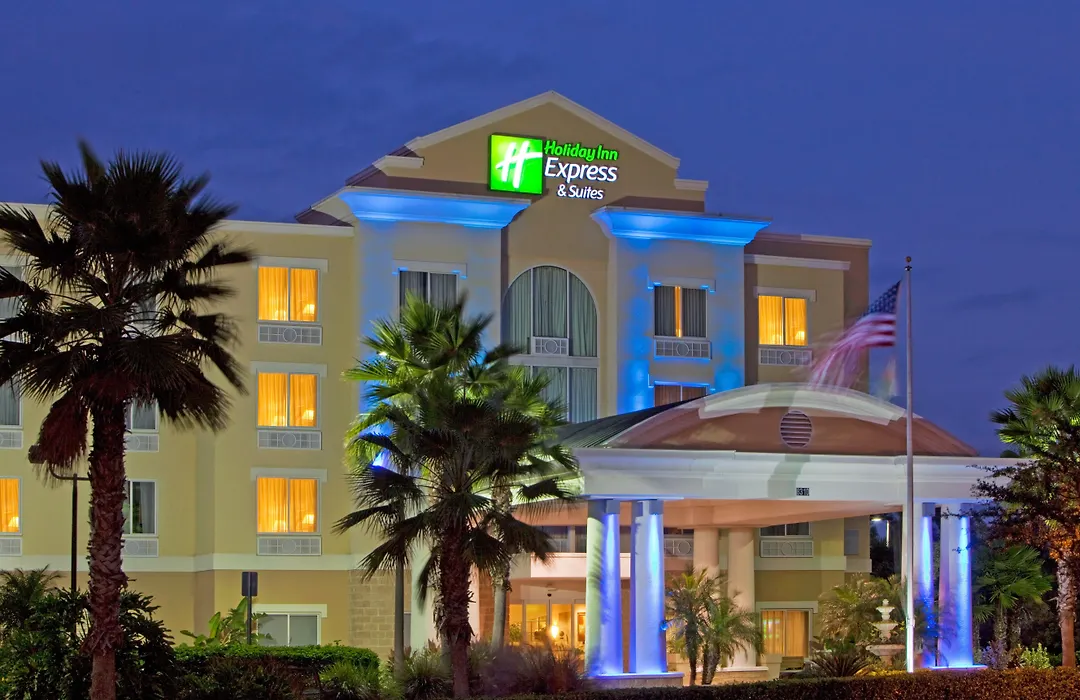 Holiday Inn Express And Suites Tampa I-75 At Bruce B. Downs By Ihg-1