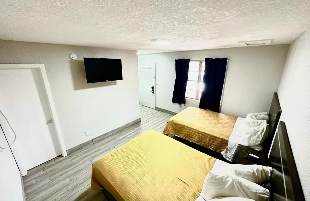 Soho Inn-1