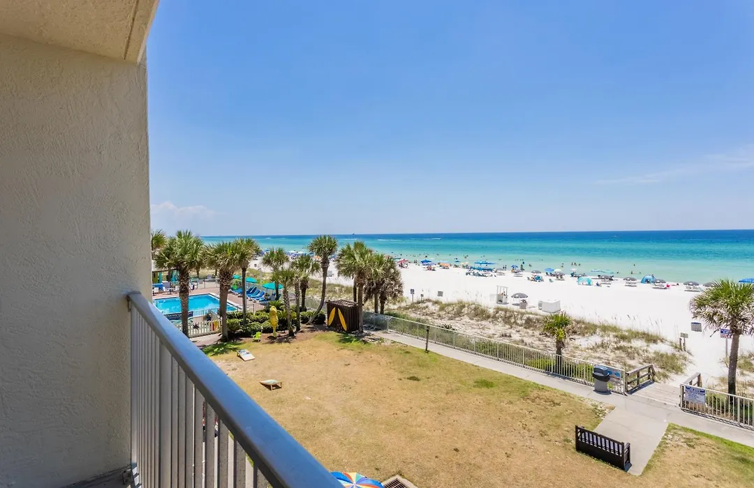 Bikini Beach Resort-1