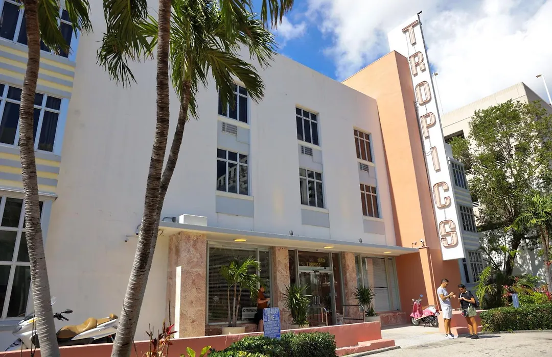 Tropics Hotel Miami Beach-1
