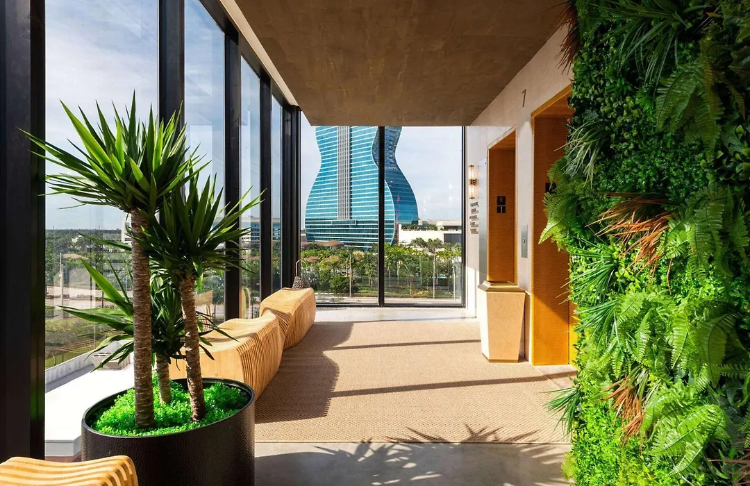 Dolce By Wyndham Hollywood-1
