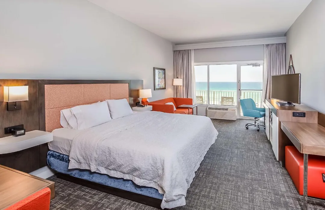 Hampton Inn Pensacola Beach-1