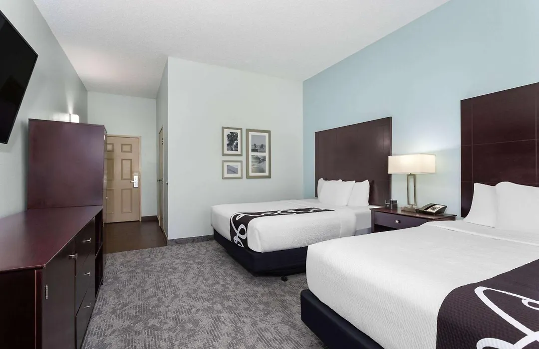 La Quinta By Wyndham Bonita Springs Naples North-1