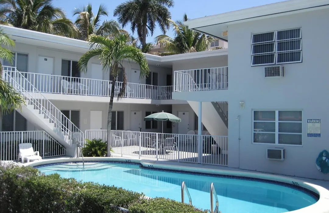 Summerland Suites-1