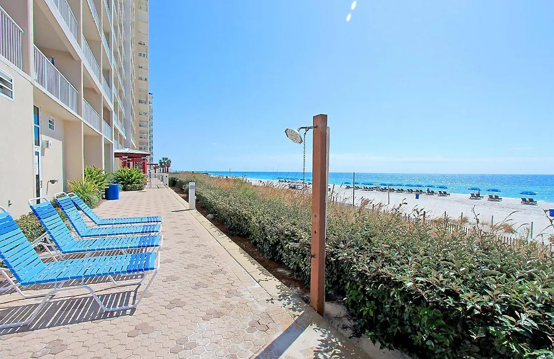 Majestic Beach Towers 1-301-1
