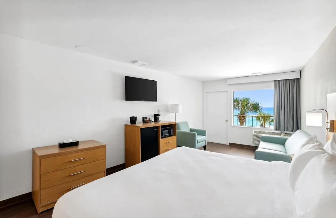 Chateau Beachfront Hotel, A By The Sea Resort-1