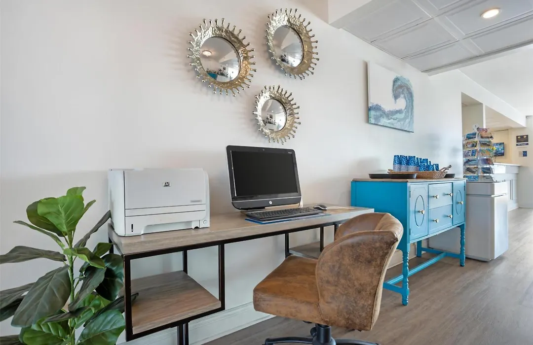 Best Western Navarre Waterfront-1