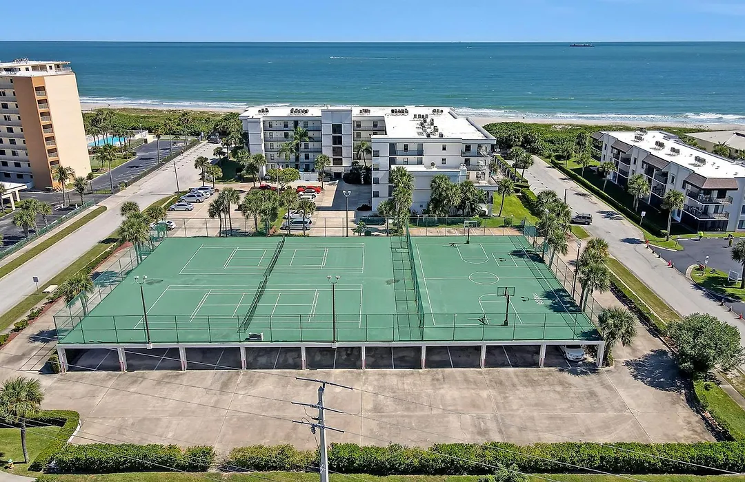 Cape Winds Resort-1