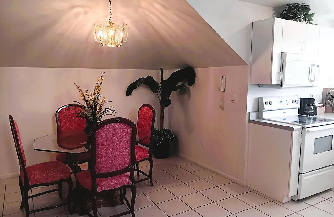 The Cozy Inn-1